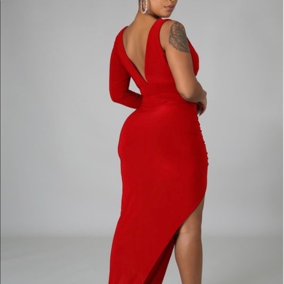HOLIDAY RED ONE SHOULDER LONG SLEEVE CUT OUT FITTED MAXI DRESS - Picture 2 of 3